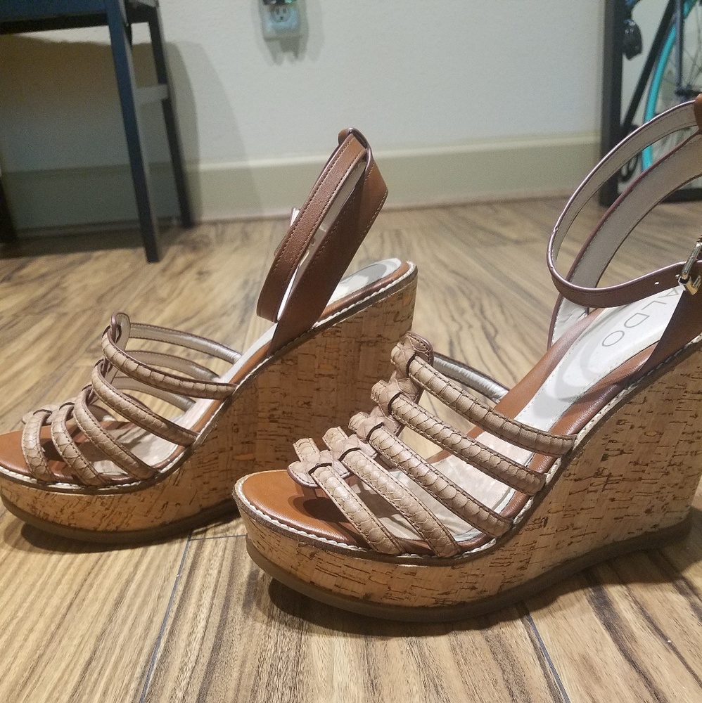 Aldo Wedges